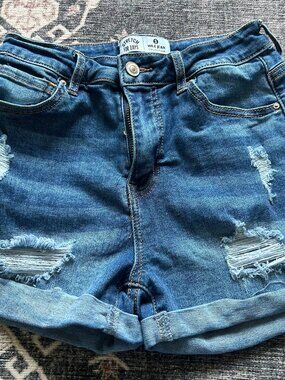 Wax Jean Stretch for Days Jean Shorts Size S EUC